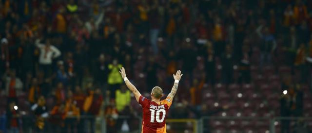 Sneijder putuje