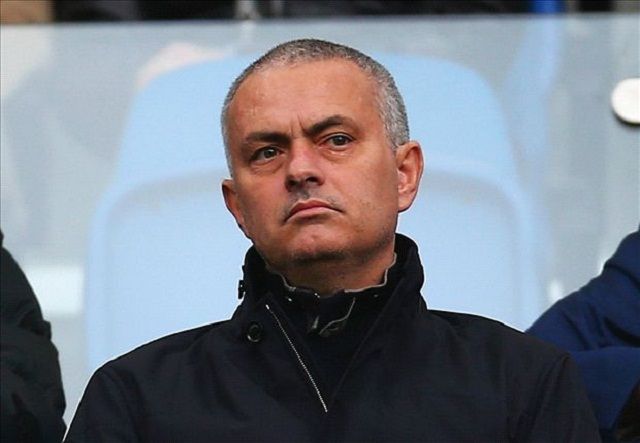 Mourinho spreman da preuzme Manchester United