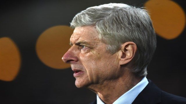 Arsene+Wenger+Hull+City+v+Arsenal+Emirates+-RmYRJl7fkMl (640 x 360)