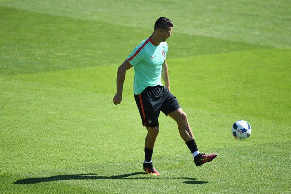 Cristiano+Ronaldo+UEFA+Euro+2016+Portugal+dXlrdk7wIQdl