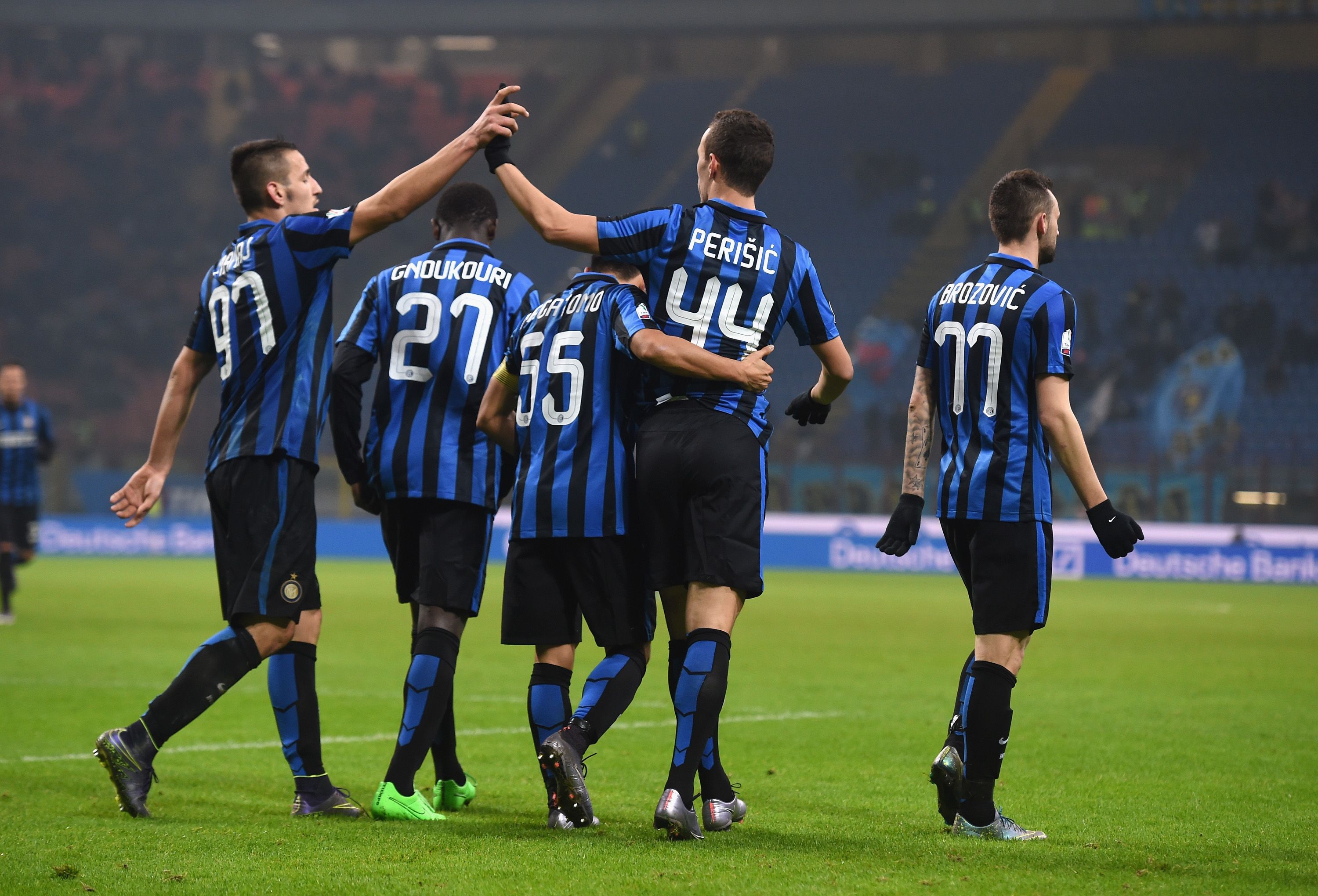 Inter j. Inter футбольный клуб. Inter Milan FC.