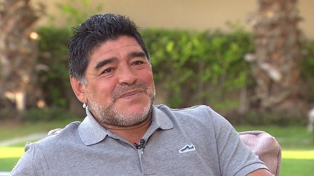 Maradona tvrdi da su ga oteli vanzemaljci