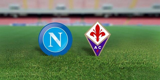 Napoli v Fiorentina