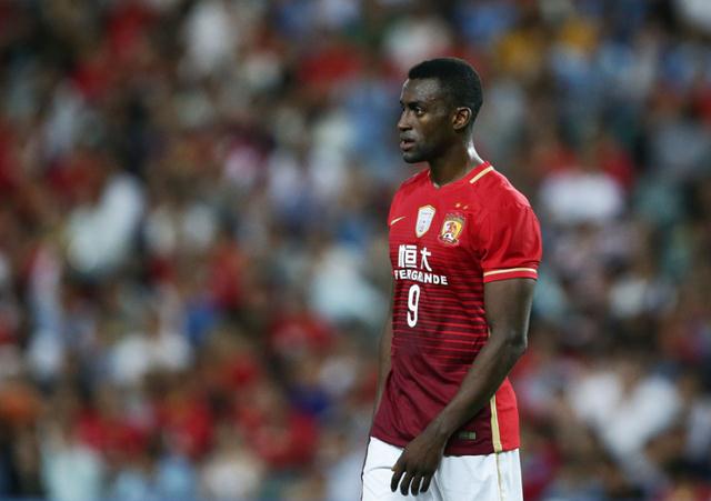 Jackson Martinez napušta Kinu