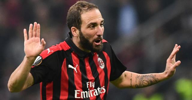 Chelsea dovodi Arnautovića umjesto Higuaina