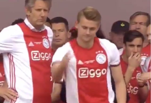 DE LIGT SPASIO