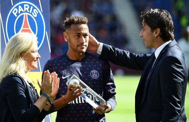 NEYMAR NAMJERAVA PRISILITI